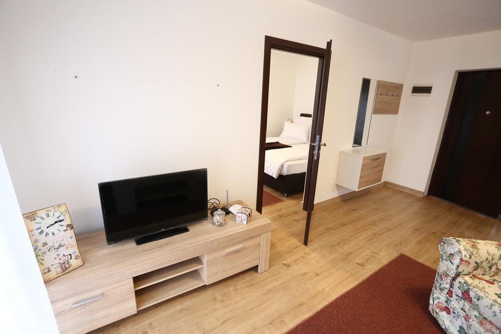 Apartments Kolonija Сараево Стая снимка